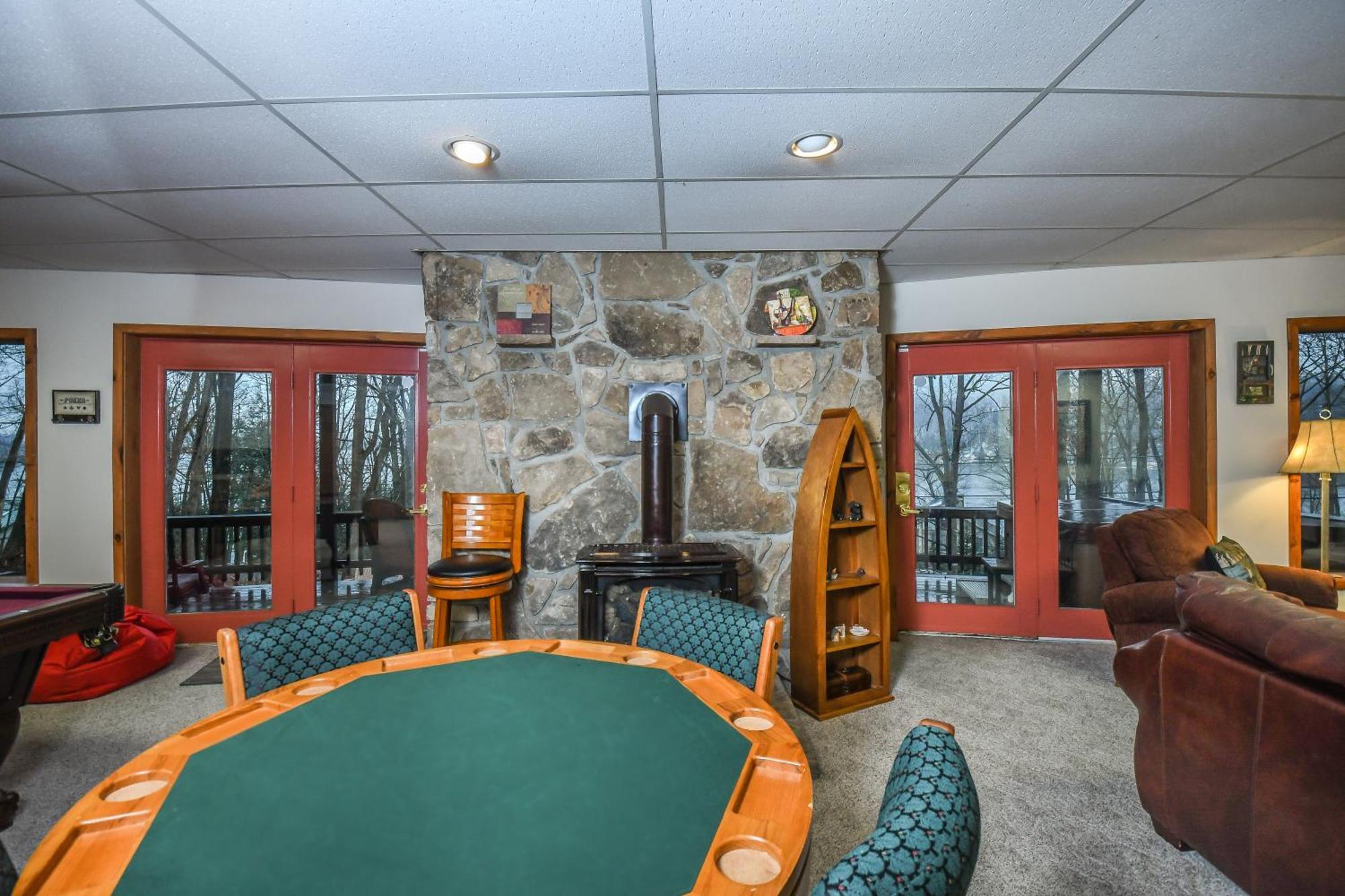 Slip Away Chalet McHenry Exterior foto